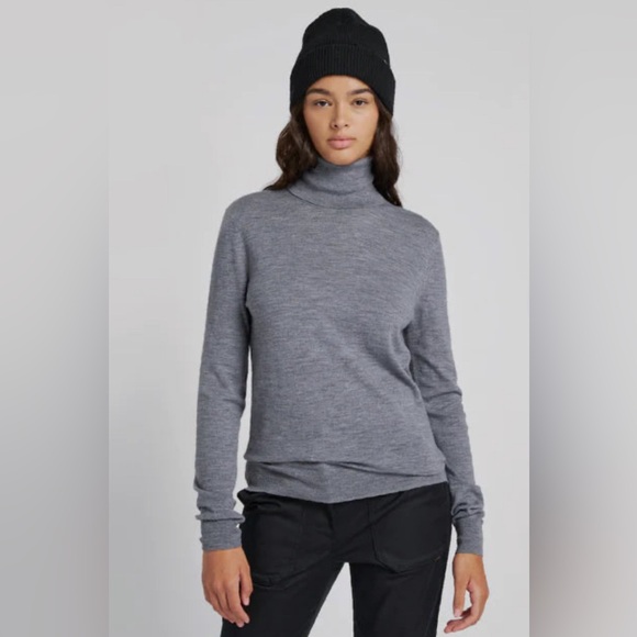 Tilley Sweaters - TILLEY merino wool turtleneck sweater